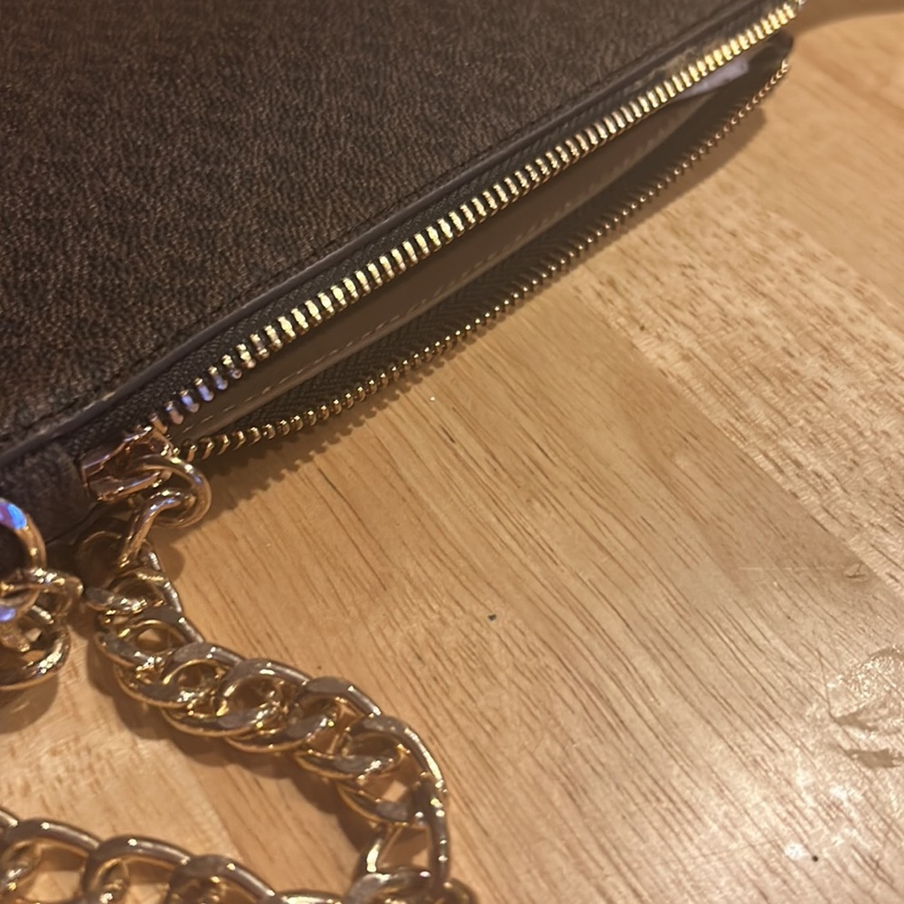 Michael Kors - Picture 4 of 5